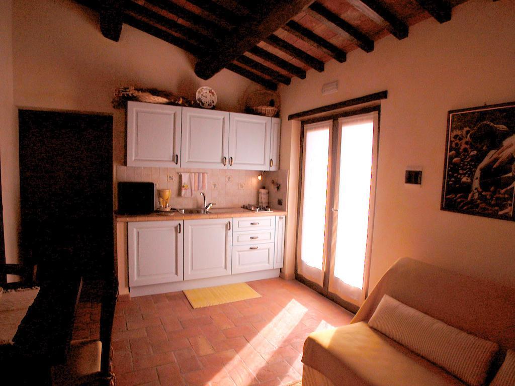 Agriturismo Istrice Innamorato Campello sul Clitunno Ruang foto